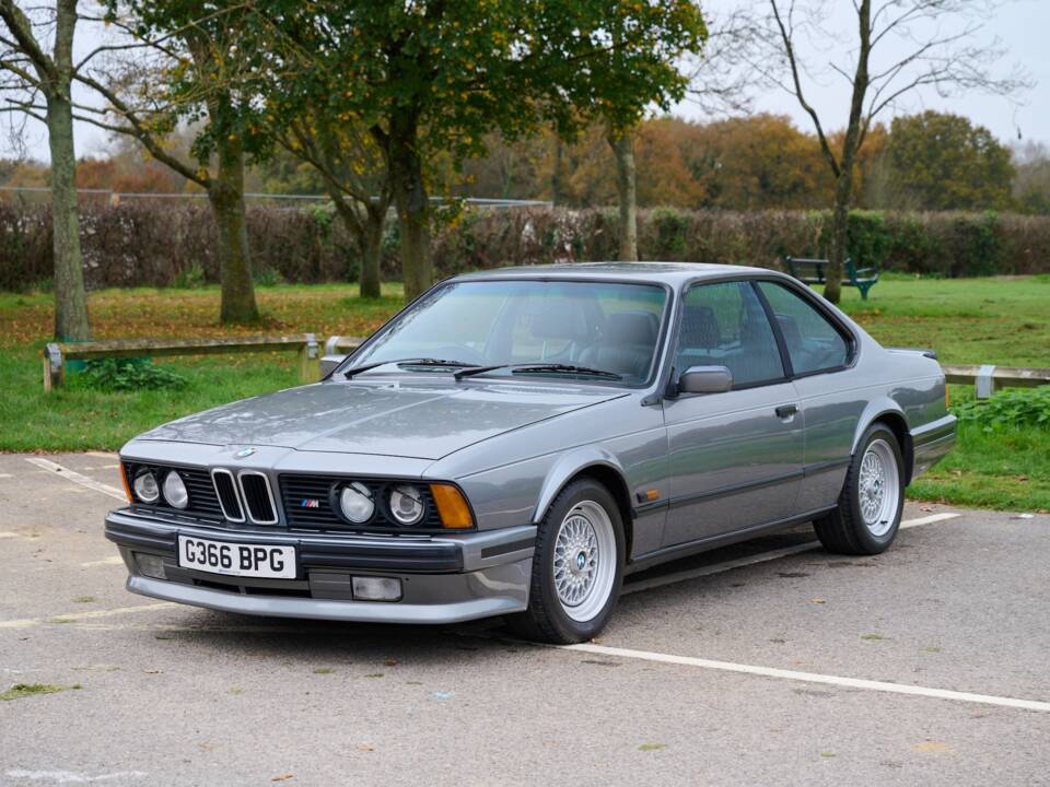 Image 10/50 of BMW M 635 CSi (1989)