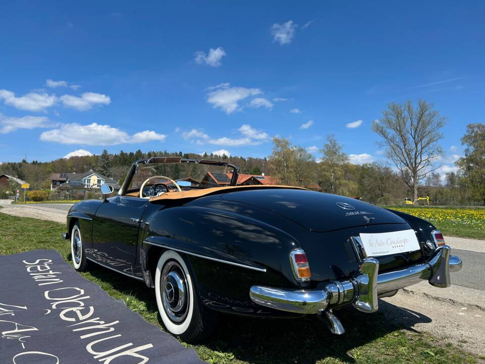 Image 7/53 of Mercedes-Benz 190 SL (1956)