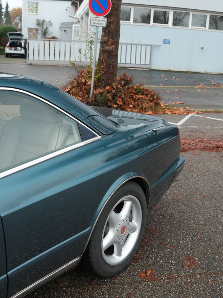 Bild 56/86 von Bentley Continental R (1997)