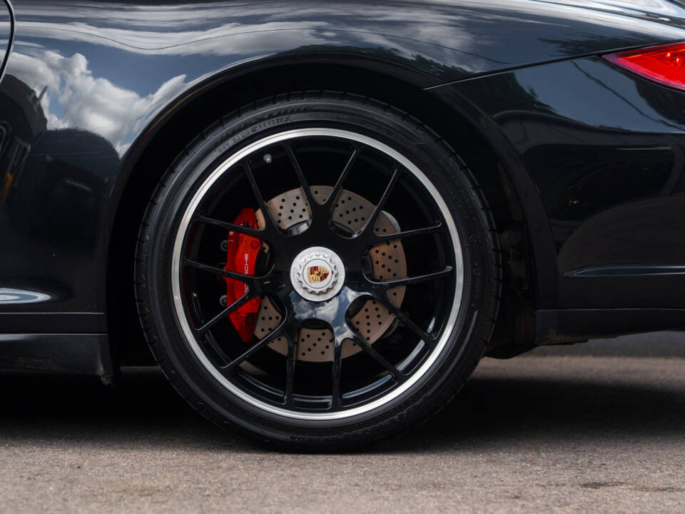 Imagen 11/51 de Porsche 911 Carrera 4 GTS (2012)