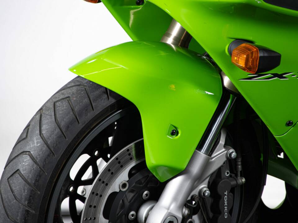 Immagine 34/50 di Kawasaki Ninja 750 ZX-7R (1999)