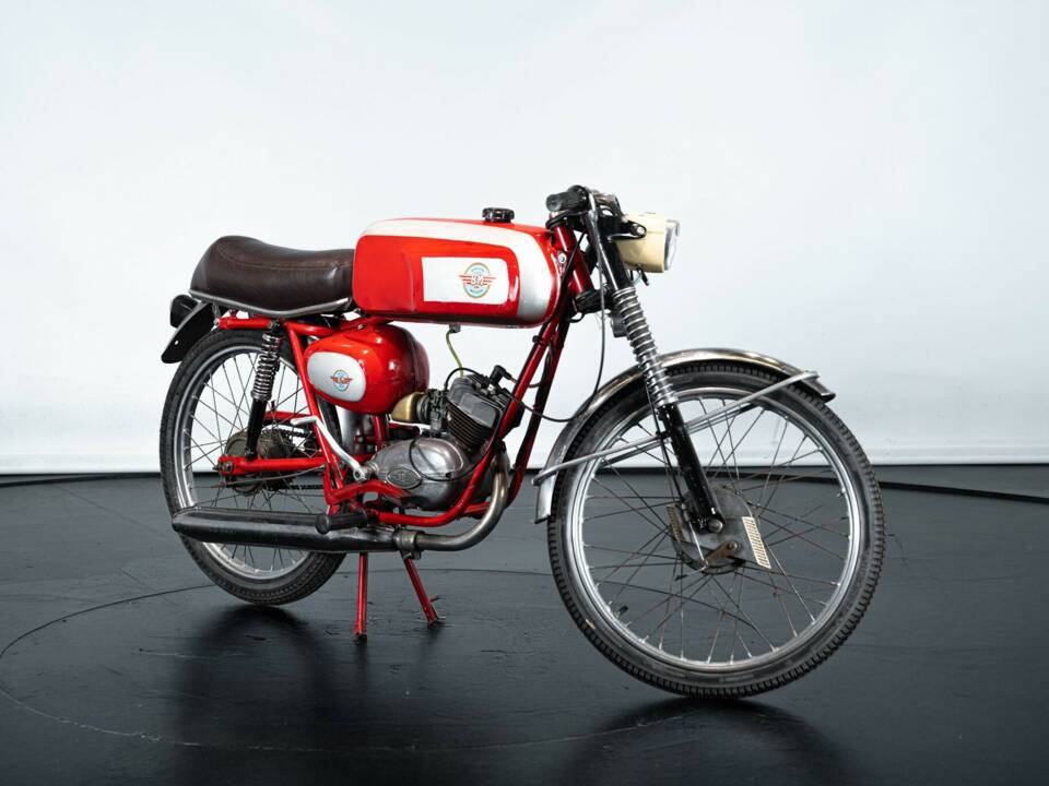 Afbeelding 4/31 van BM DUMMY (1963)