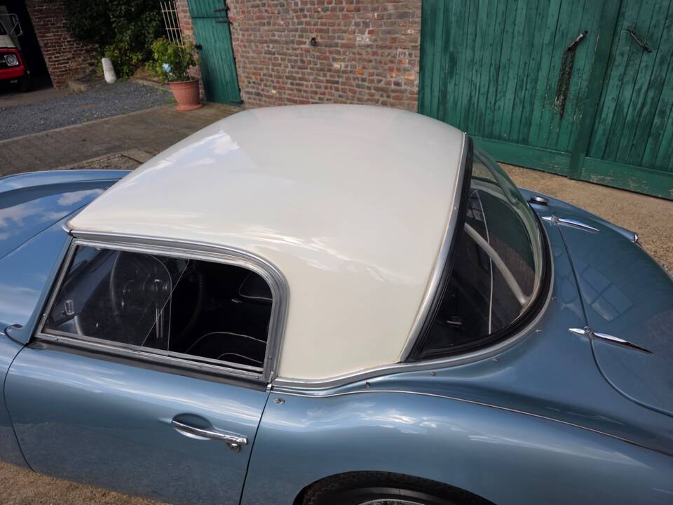 Immagine 24/34 di Austin-Healey 3000 Mk I (BT7) (1960)