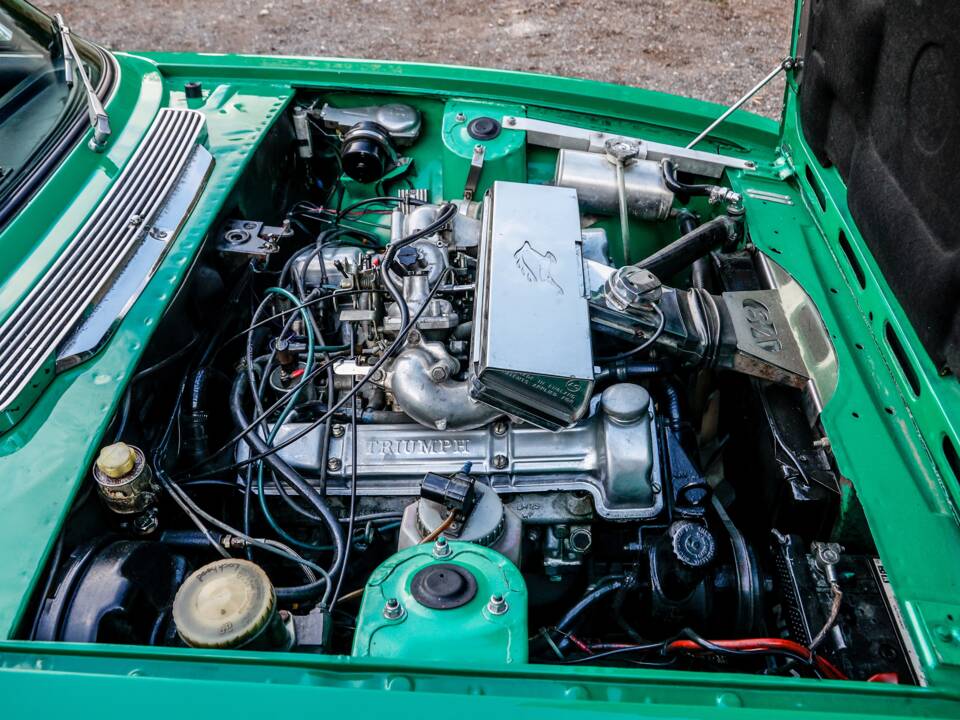 Image 5/38 of Triumph Stag (1977)
