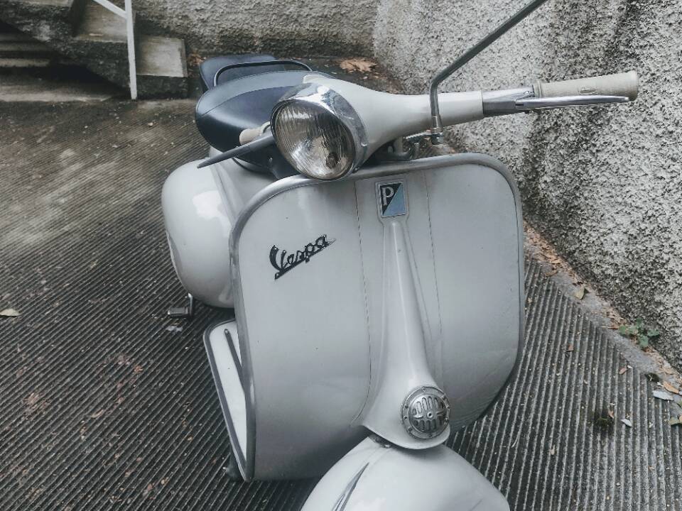 Image 3/6 of Piaggio DUMMY (1962)