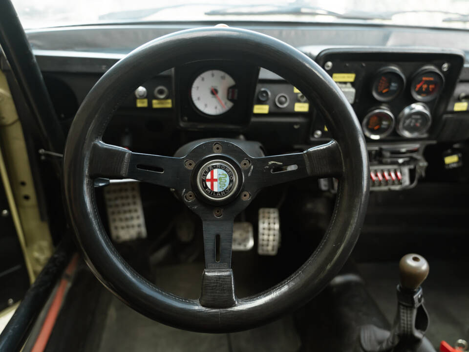 Afbeelding 42/50 van Alfa Romeo Alfetta GT 1.8 (1975)