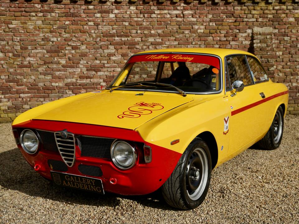 Image 27/50 of Alfa Romeo Giulia 1600 Sprint GT (1965)
