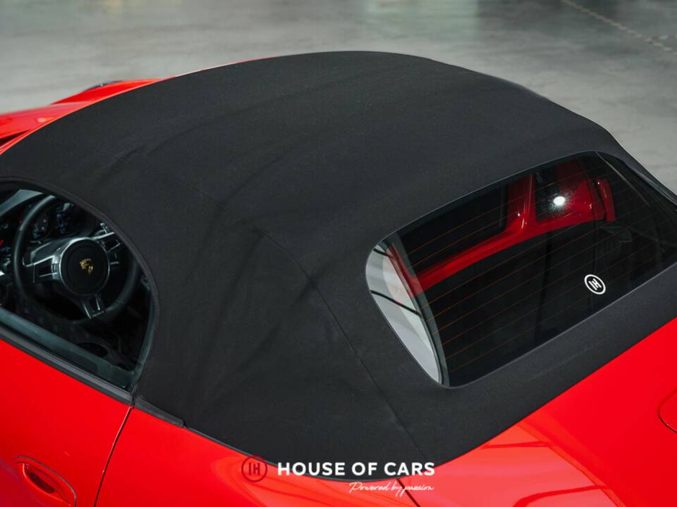 Image 14/25 of Porsche Boxster S (2014)