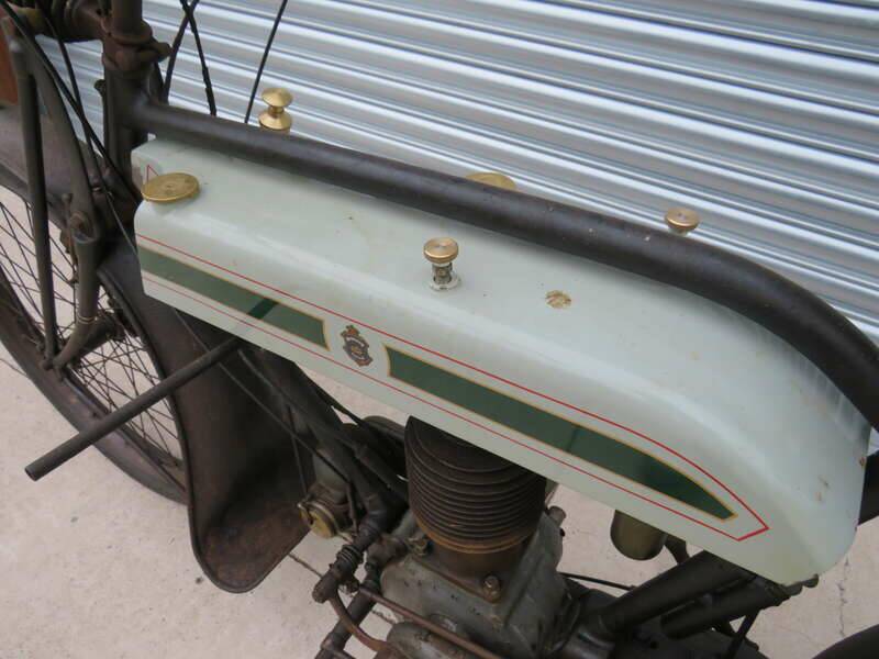 Image 11/47 of Triumph Model H (1919)