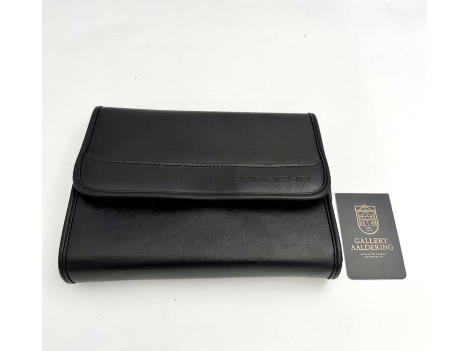 Image 8/50 of Porsche 911 Carrera S (2004)