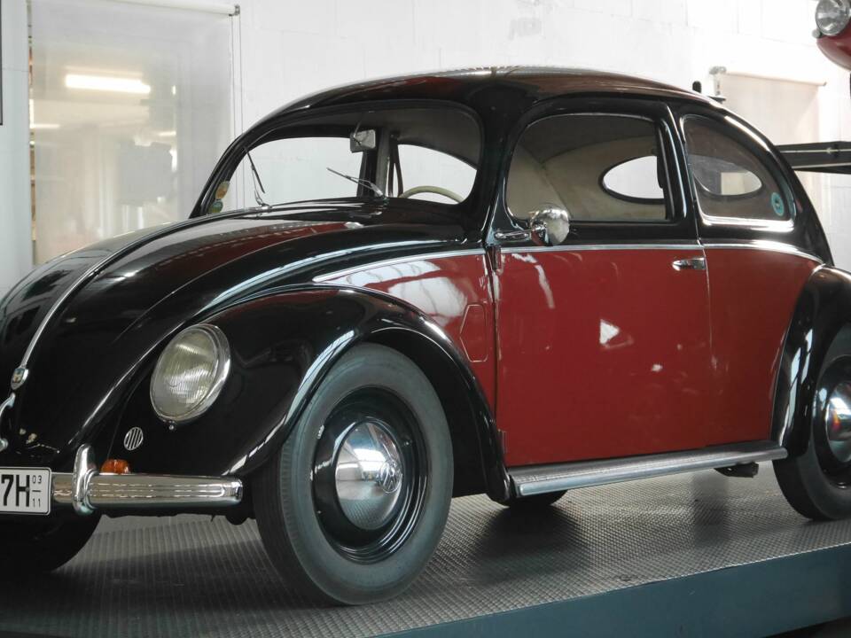 Image 19/24 de Volkswagen Coccinelle 1100 Export (Brezel) (1951)