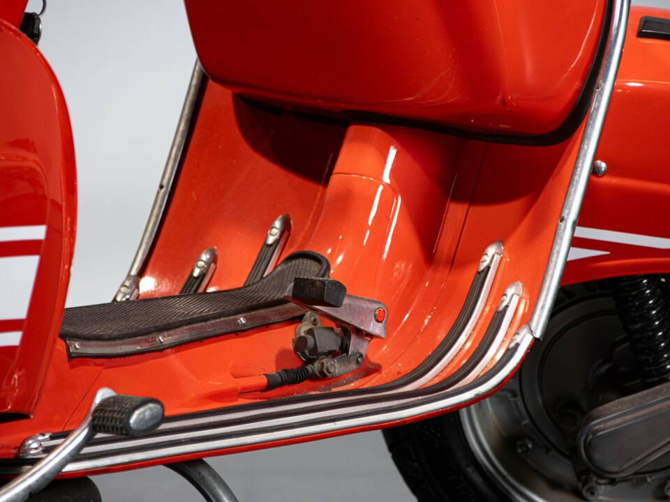 Bild 34/50 von Piaggio DUMMY (1974)