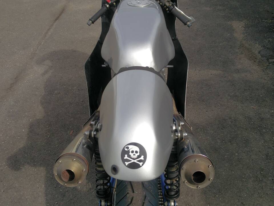 Immagine 2/16 di Ducati 750 Sport (1974)