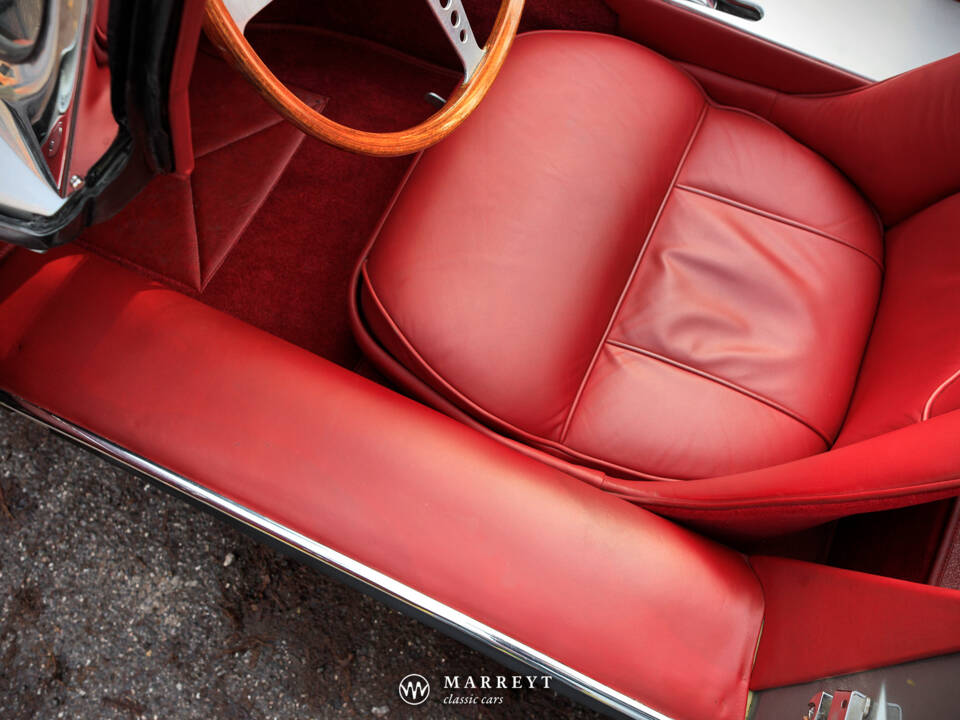 Bild 42/69 von Jaguar E-Type 3.8 Flat Floor (1961)