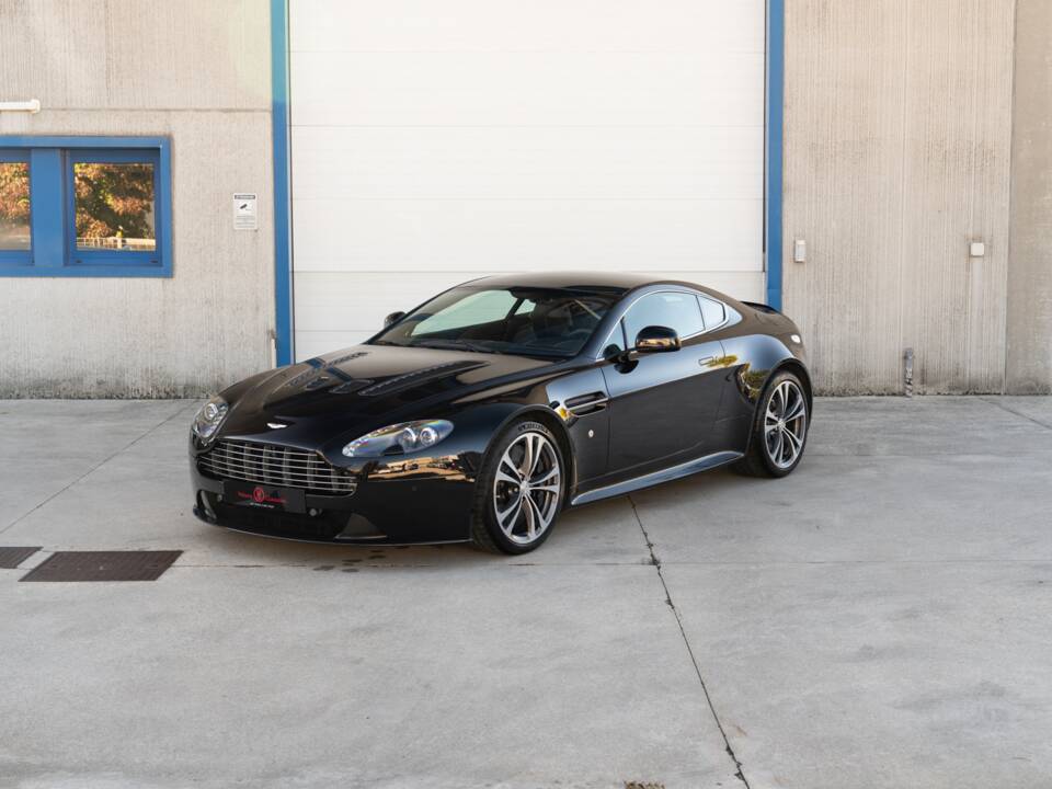 Image 1/83 de Aston Martin V12 Vantage (2009)