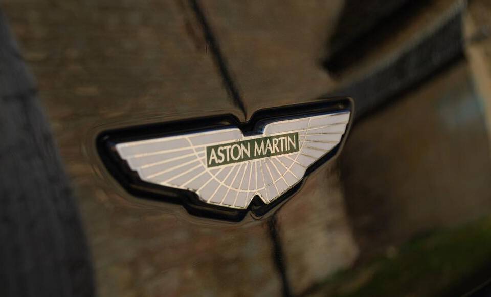 Immagine 19/23 di Aston Martin V8 Vantage (2009)
