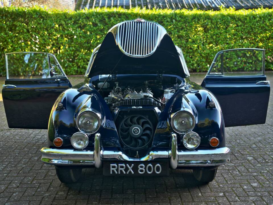 Image 16/50 of Jaguar XK 150 FHC (1959)