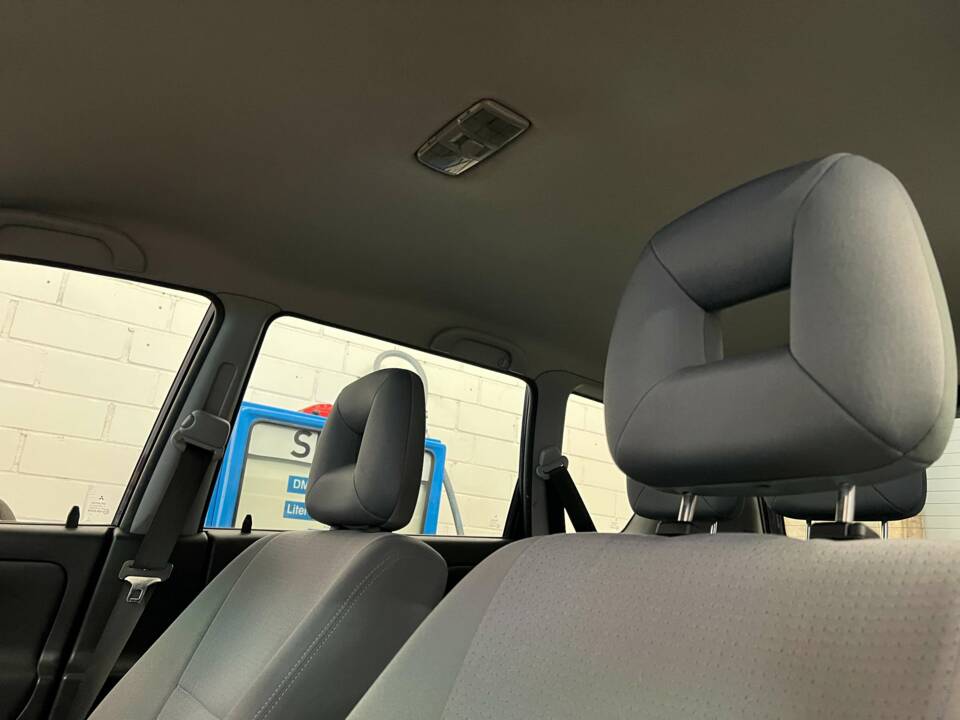 Image 10/15 of Mitsubishi Space Star 1.3 (2003)