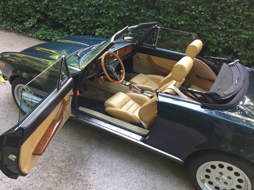 Image 6/14 of FIAT 124 Spider CS2 (1978)