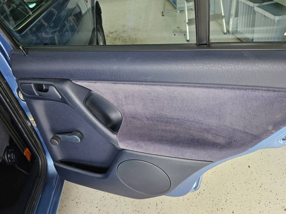 Bild 15/60 von Volkswagen Golf III 1.8 (1993)