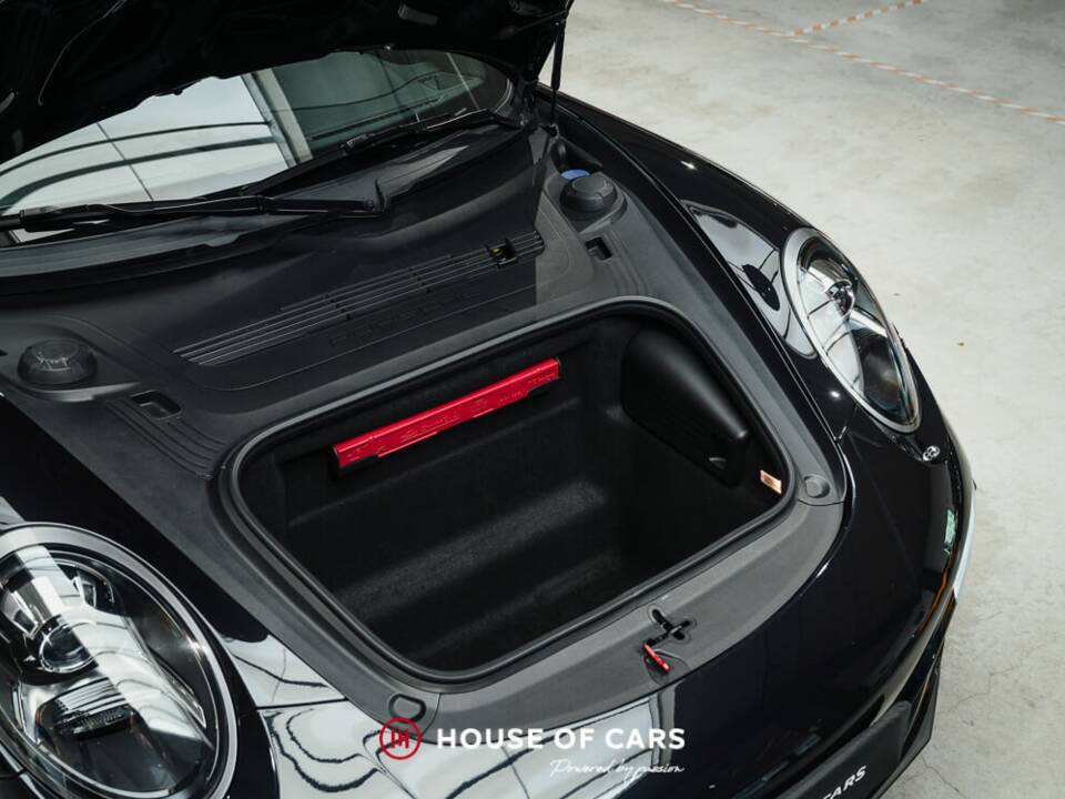 Imagen 12/23 de Porsche 911 Carrera (2017)