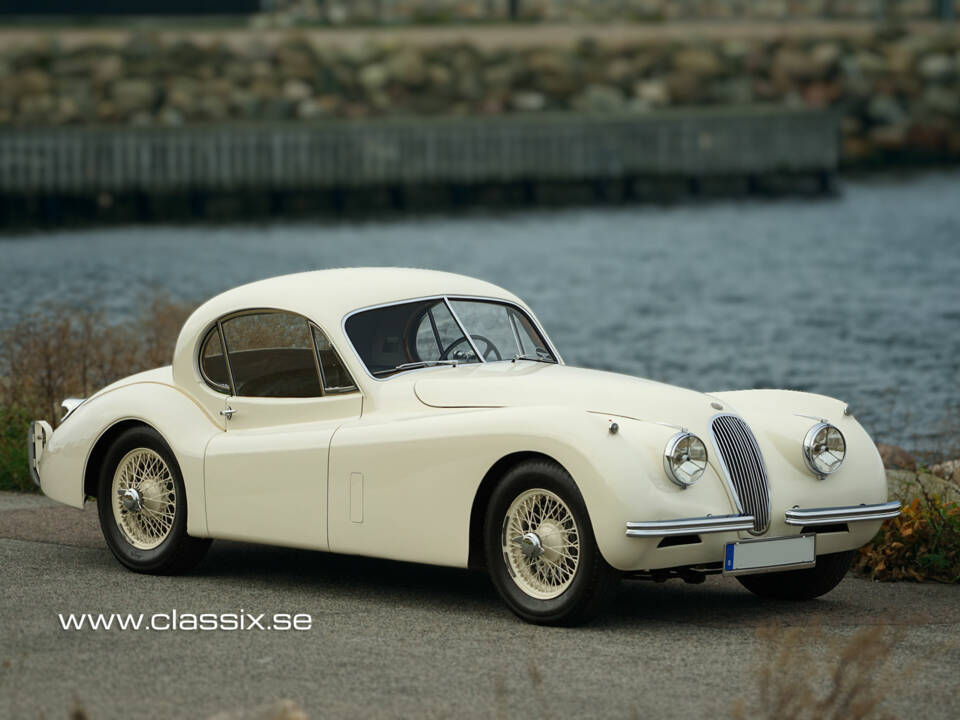 Afbeelding 25/29 van Jaguar XK 120 SE FHC (1954)