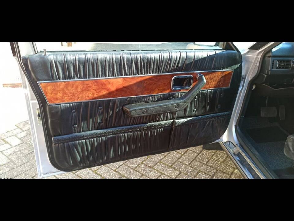 Image 6/12 of Volvo 262 C Bertone (1978)