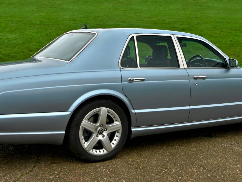 Imagen 17/30 de Bentley Arnage T 24 Mulliner (2003)