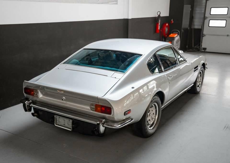 Bild 4/50 von Aston Martin V8 (1978)