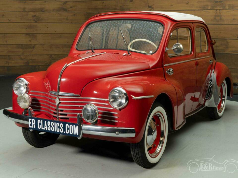 Bild 7/19 von Renault 4 CV Décapotable (1951)