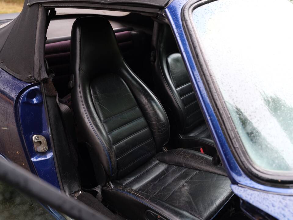 Bild 33/43 von Porsche 911 Carrera 3.2 (1989)