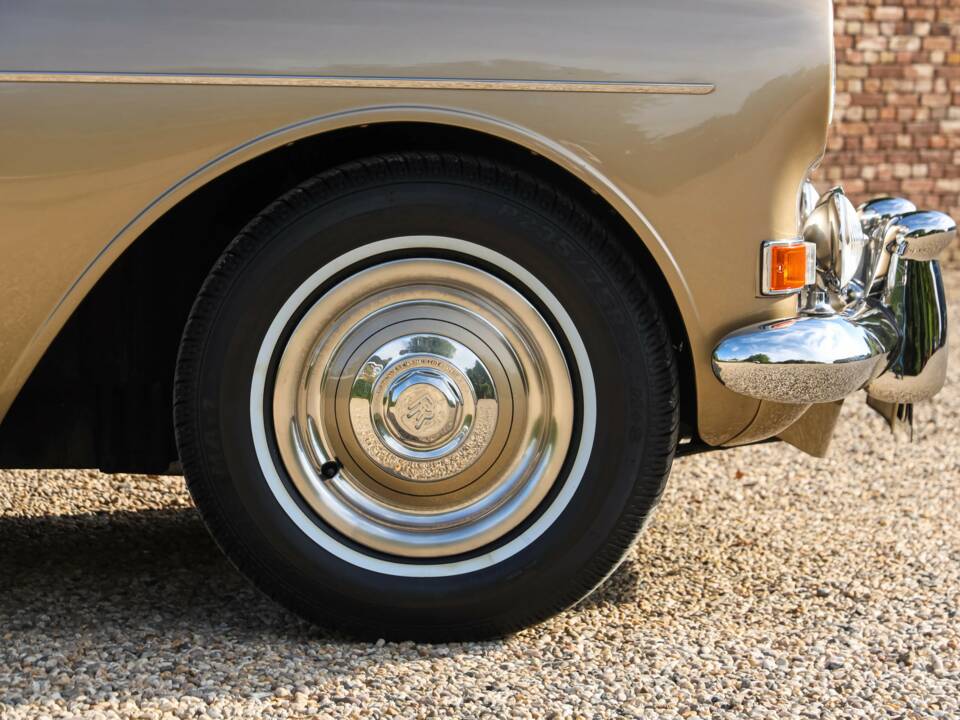 Image 49/50 of Rolls-Royce Silver Cloud III "Chinese Eyes" (1965)