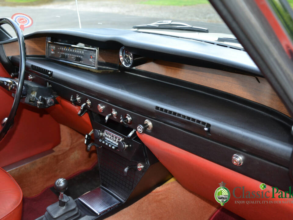 Image 43/50 of Rover 2000 SC (1970)