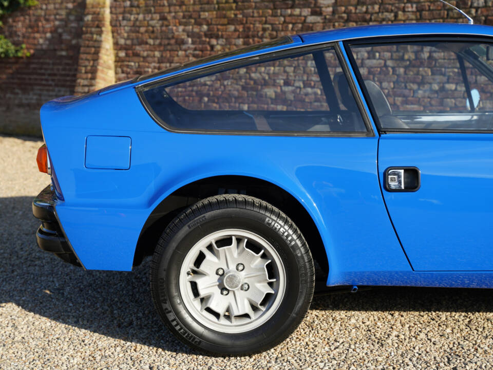 Image 32/50 of Alfa Romeo Junior Zagato GT 1300 (1971)