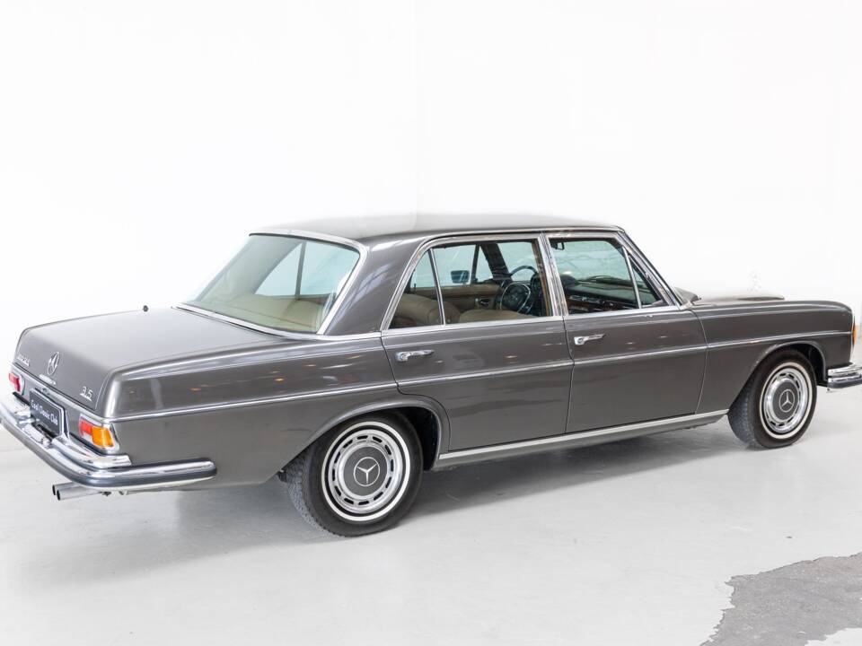 Bild 30/32 von Mercedes-Benz 300 SEL 3.5 (1970)