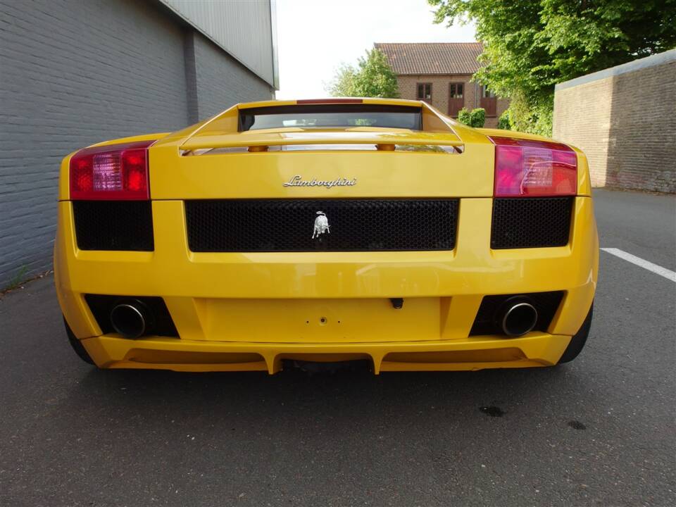 Bild 8/98 von Lamborghini Gallardo (2003)