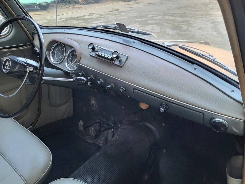 Image 31/45 of Lancia Appia (1962)