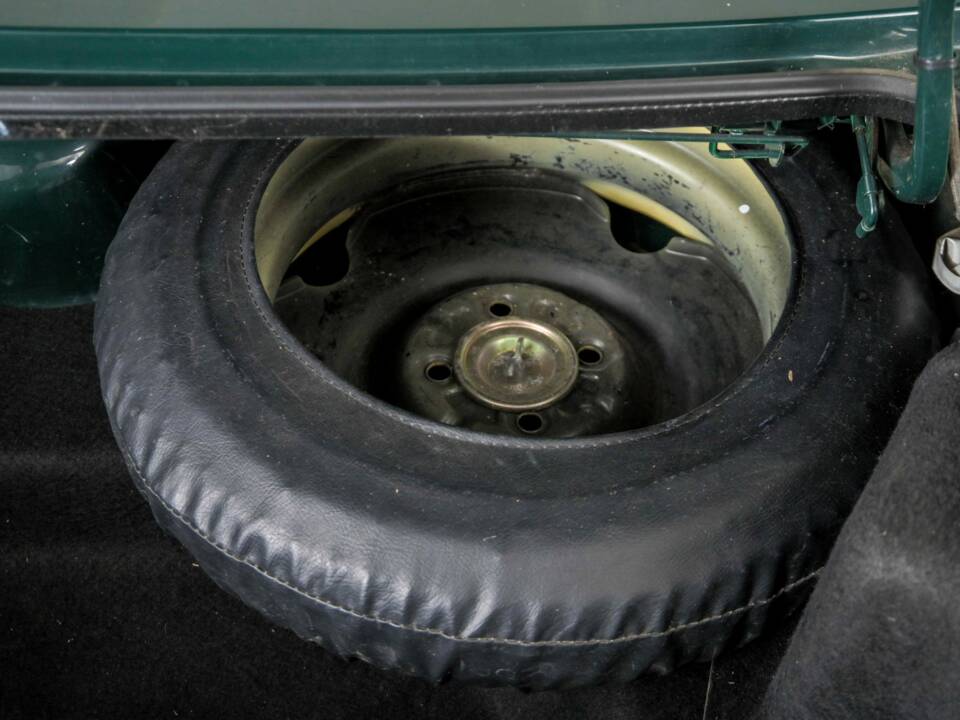 Image 38/50 de Mazda MX-5 1.6 (1993)