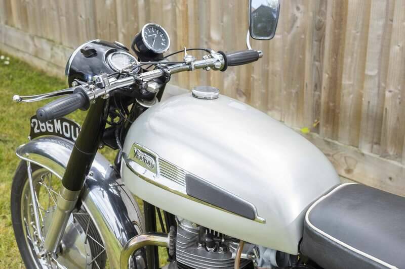 Immagine 26/39 di Norton 650 SS (1964)