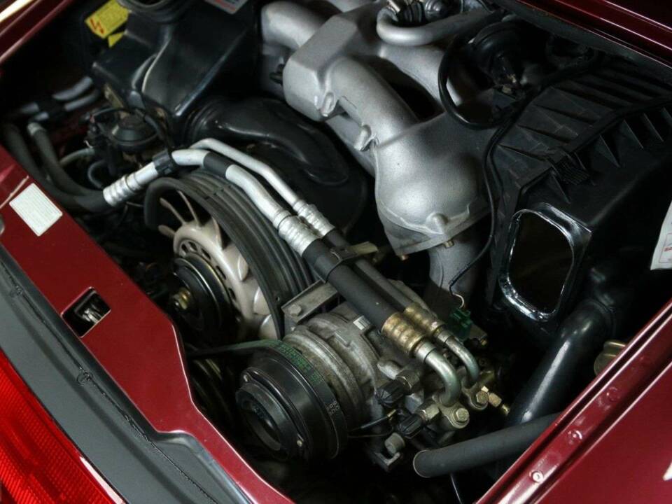 Image 44/50 de Porsche 911 Carrera 4S (1996)