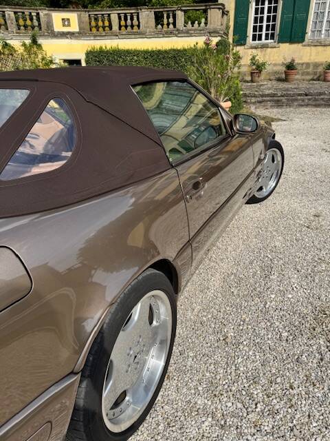 Bild 19/22 von Mercedes-Benz SL 500 (2000)
