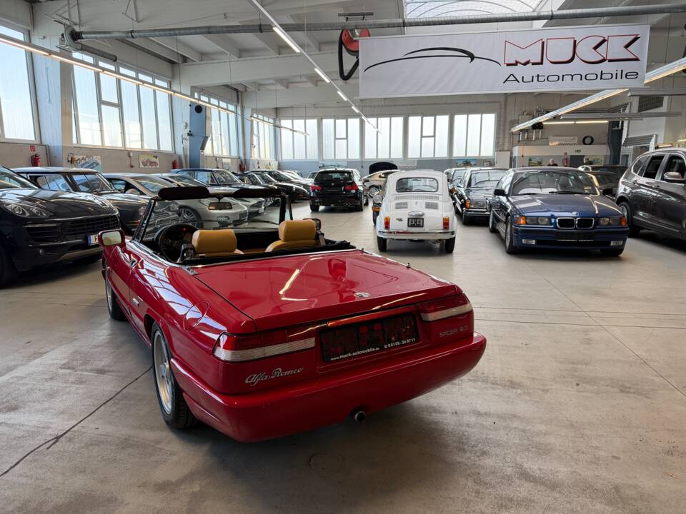 Image 36/42 de Alfa Romeo 2.0 Spider (1991)