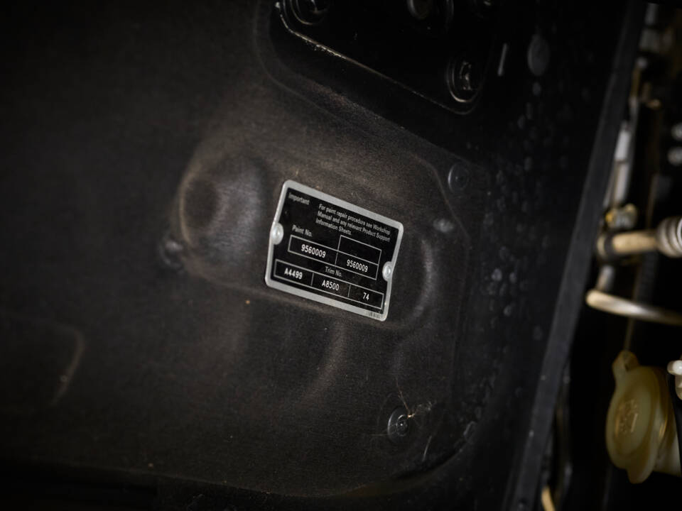 Image 55/77 of Bentley Azure (2001)