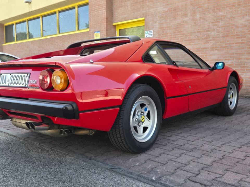 Image 6/95 of Ferrari 308 GTBi Quattrovalvole (1984)