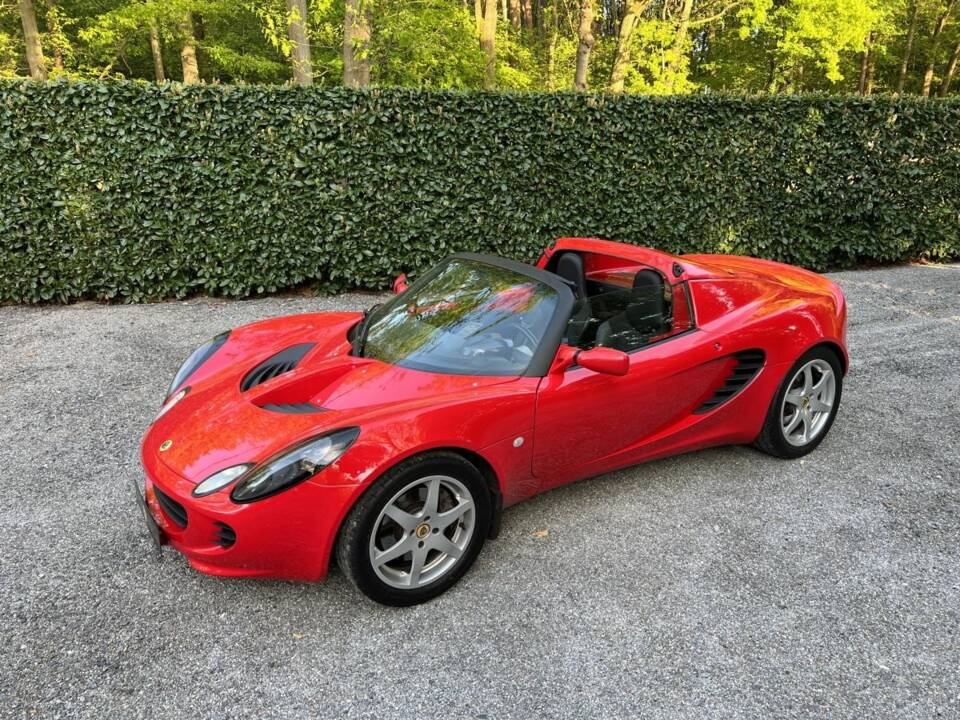 Image 6/22 of Lotus Elise (2002)