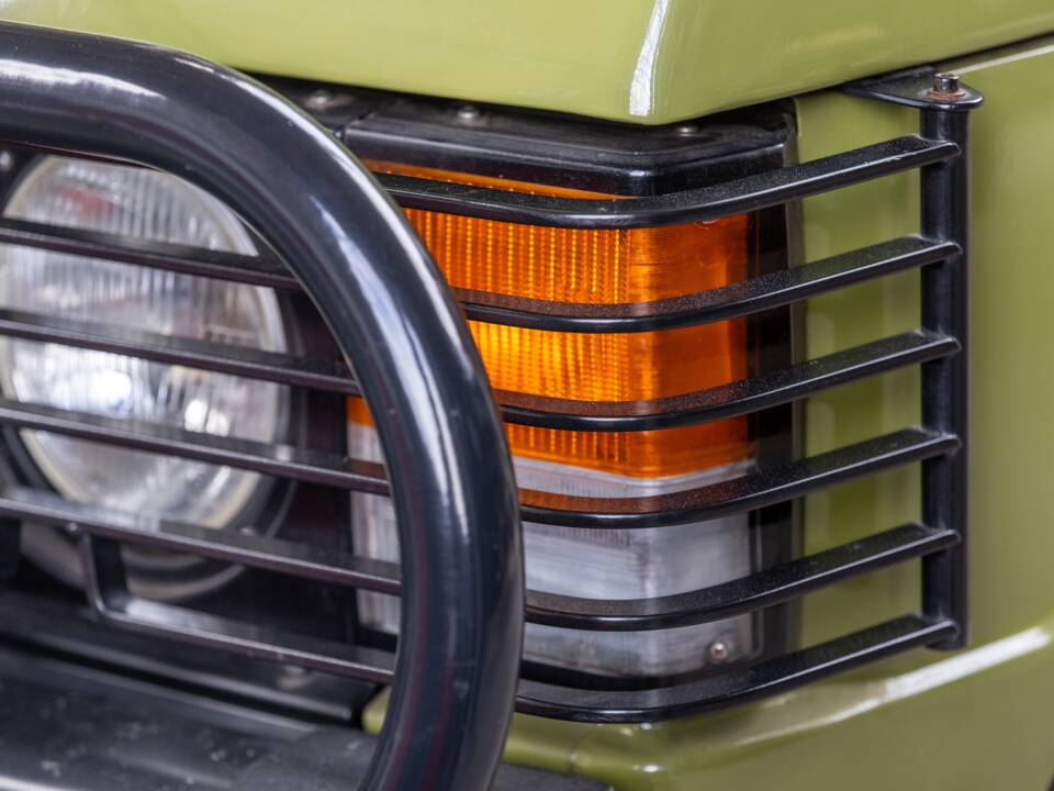 Bild 21/66 von Land Rover Range Rover Classic Rometsch (1985)
