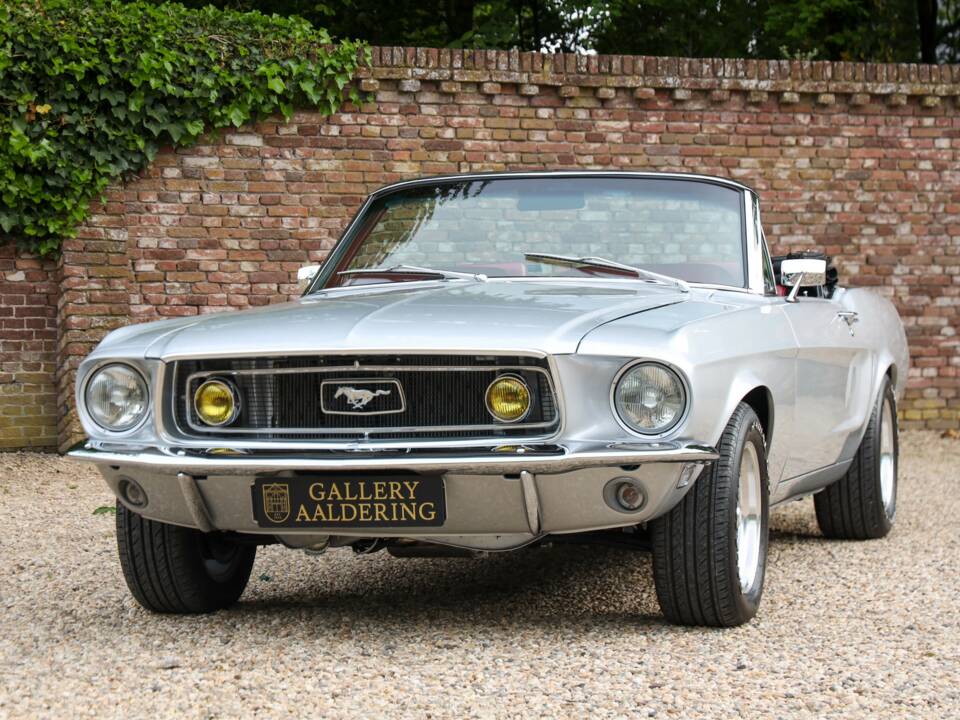 Image 13/50 of Ford Mustang GT (1968)