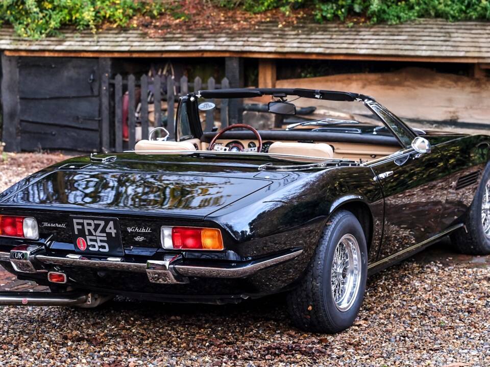 Image 2/25 of Maserati Ghibli Spyder (1970)