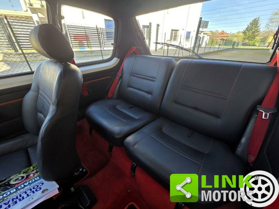 Bild 5/10 von Peugeot 205 Rallye 1.3 (1991)