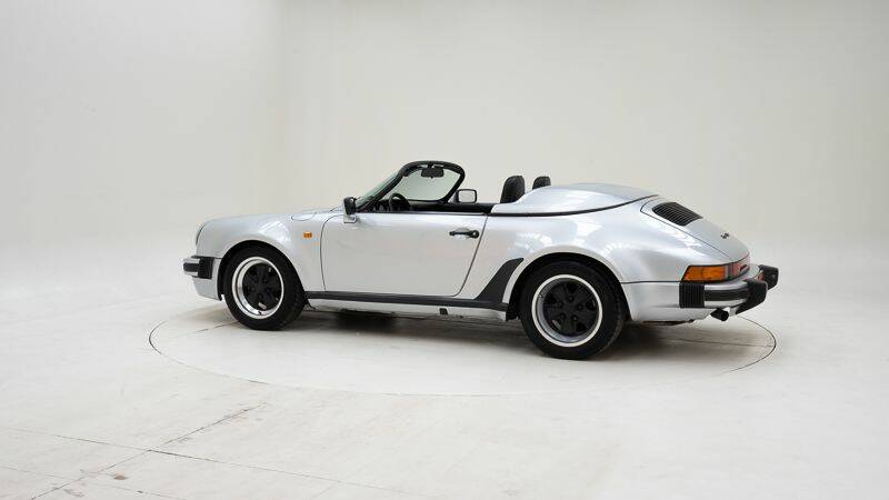 Image 4/15 of Porsche 911 Speedster 3.2 (1989)